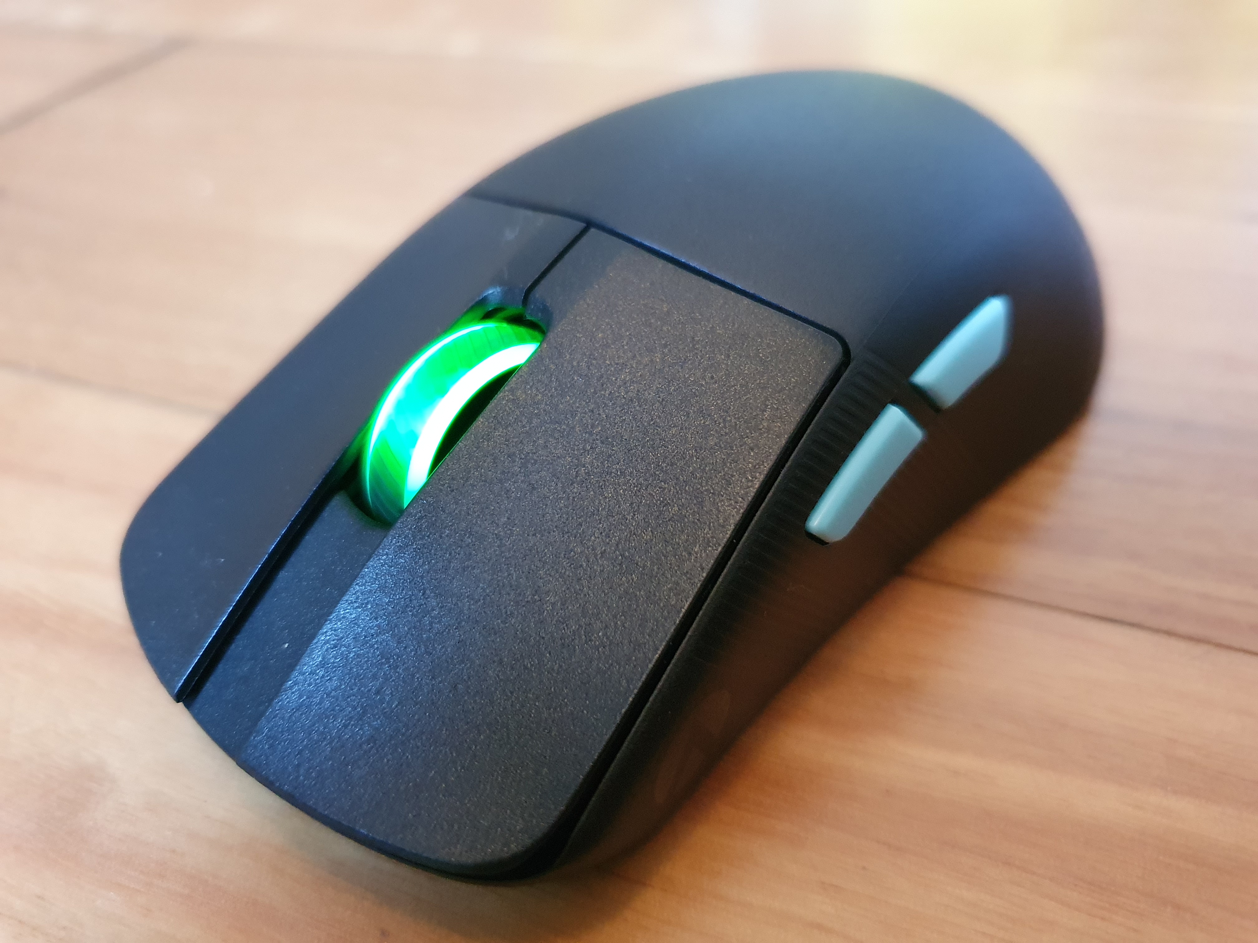 ROG Harpe Ace Aim Lab Edition - Most versatile esports mouse