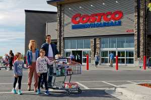 Last-minute gift idea: Costco Gold Star Membership ($60) with a $40 Digital Costco Shop Card*